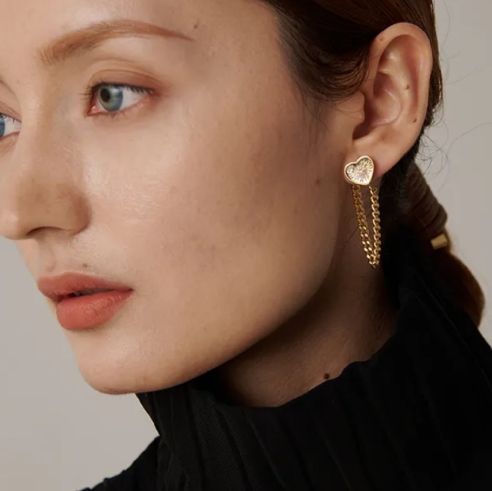 Gold-plated cubic zirconia heart Earrings